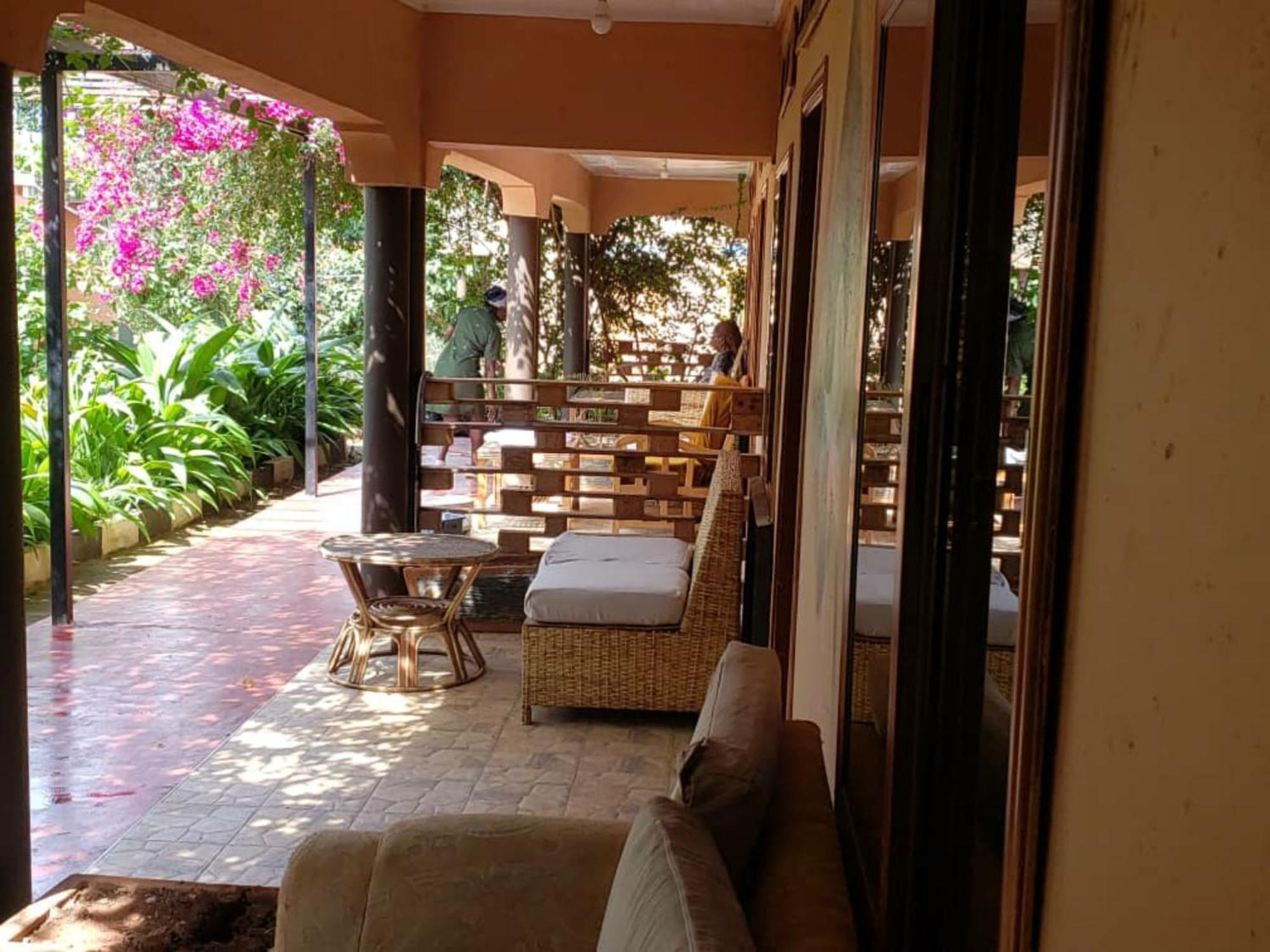 Guest house Gorilla African